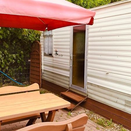Camping Klif-Nowe Klimatyzowane Domki, 400M Od Centrum Rewala, 30M Od Morza Trzęsacz Exterior foto